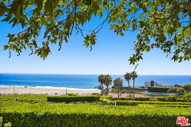 Photo - 29700 Baden Pl