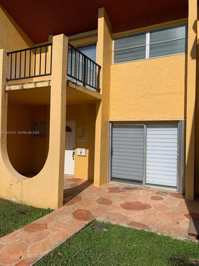 Photo - 13761 SW 84th St