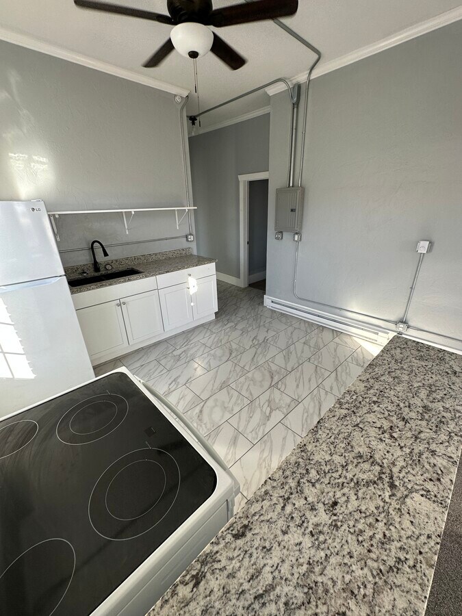 23.5 N Grant - 23.5 N Grant Unit 1