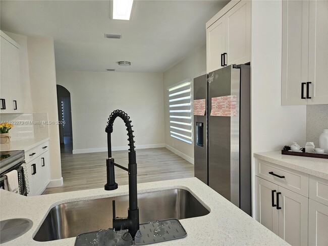 Photo - 17182 NW 13th St