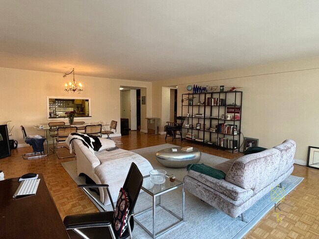 Photo - 45 Longwood Ave Unidad 206