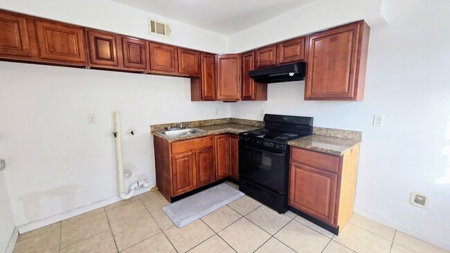 Photo - 2431 Octavia Dr