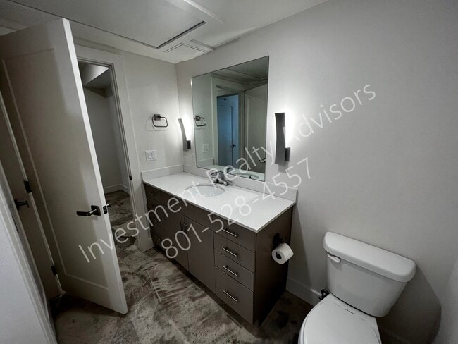 Photo - 1172 Graystone Way Unidad 114