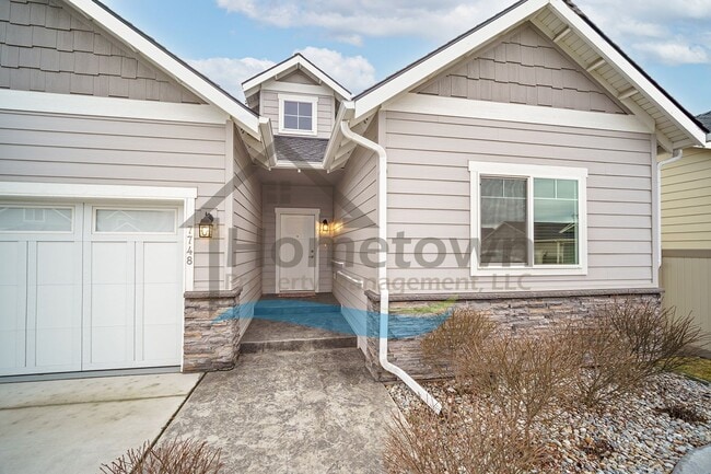 Photo - 3 Bedroom 2 Bathroom Home with Attached 3 Car Garage Available in Coeur d'Alene!