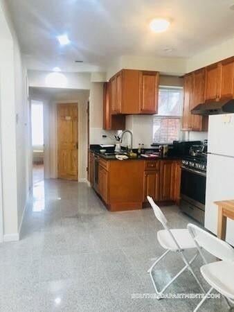 Photo - 179 Northampton St Unidad 4