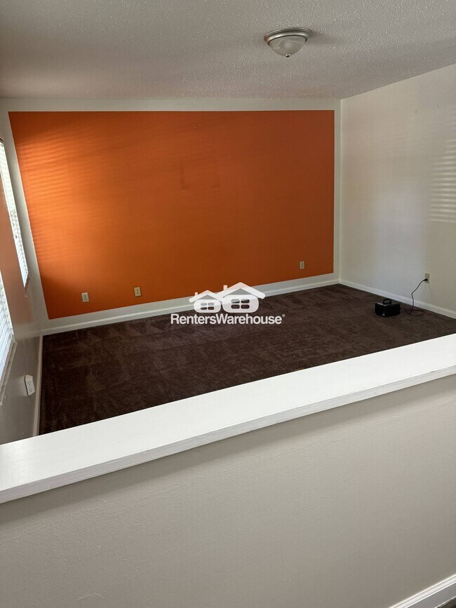 Photo - 2009 Grinnell Terrace