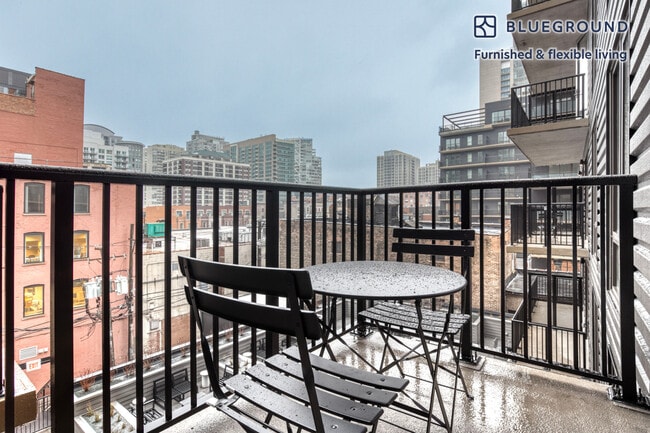 Photo - 411 W Chicago Ave Unit FL4-ID1034