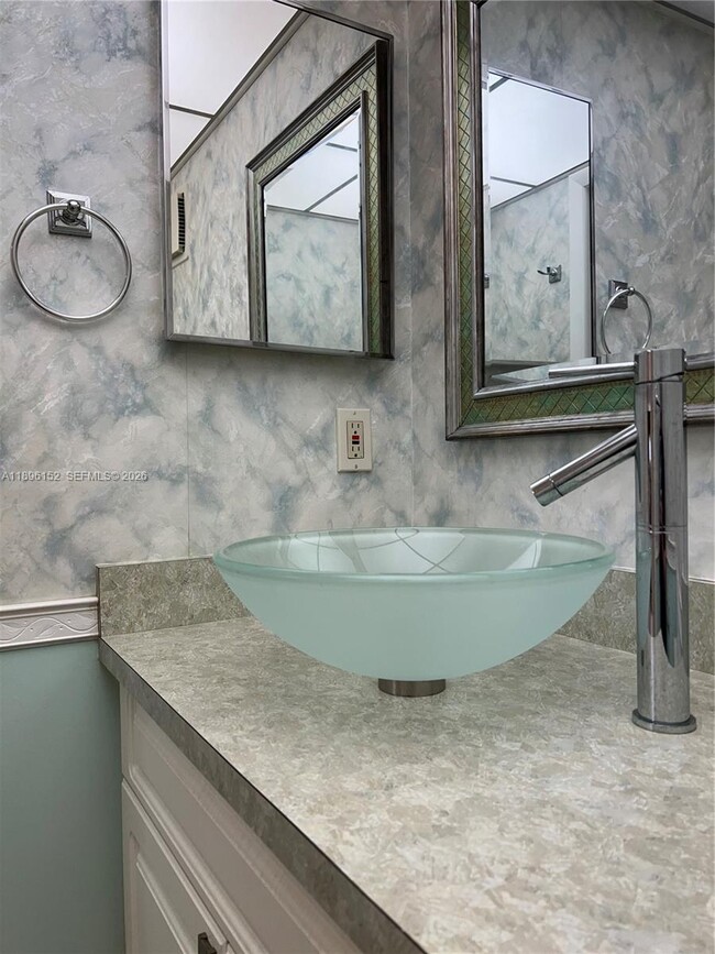 Photo - 10855 SW 112th Ave Unit 215