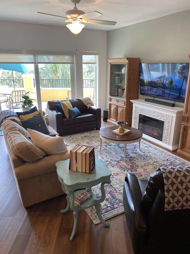 Photo - 501 Haben Blvd