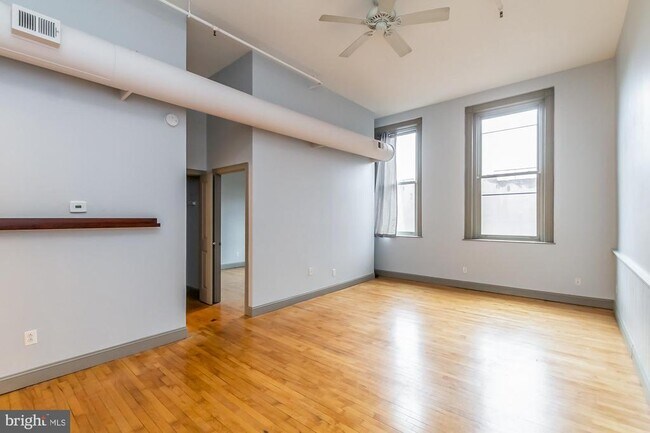 Photo - 511 S Bond St Unit 307