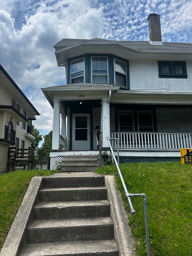Photo - 1011 Garfield Ave