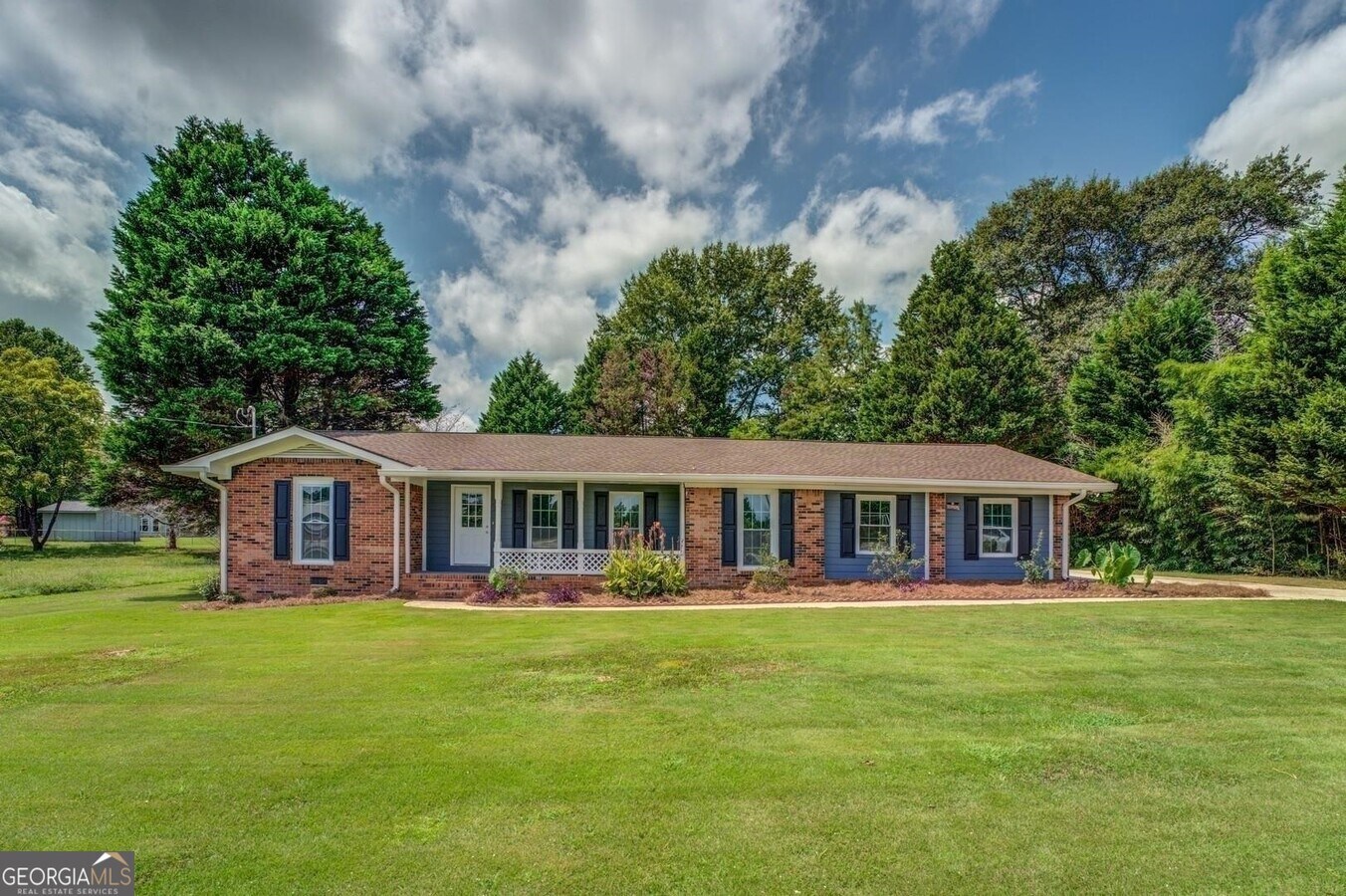 Photo - 1815 Old Salem Rd SE House