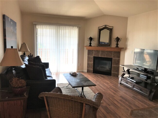 Photo - 138 Beacon Way