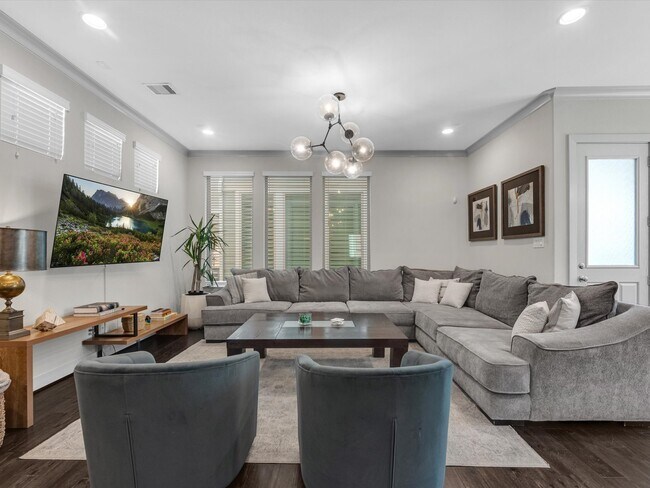 Photo - 1512 Dyer Lake Ln