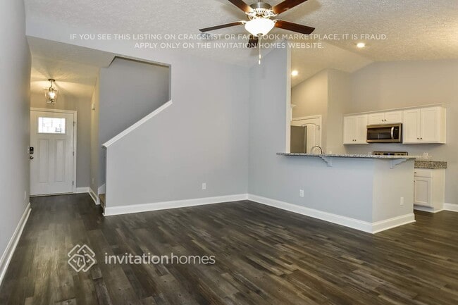 Photo - 771 Cedar Ln