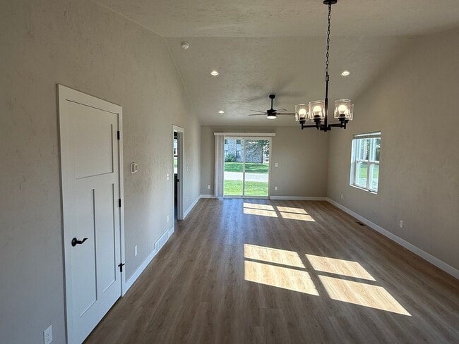Photo - 830 Highland Park Rd Unit 830