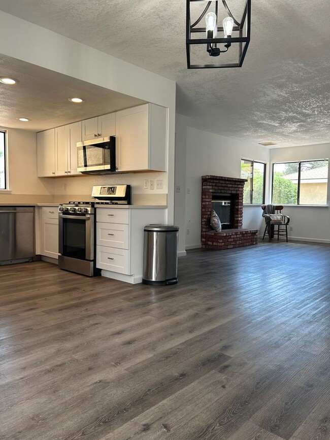 Photo - Please contact Vaughn Realty to set up an appointment, 760-446-6561