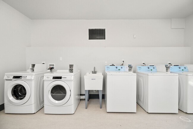 Photo - Available NOW! 1 bed 1 bath apartment