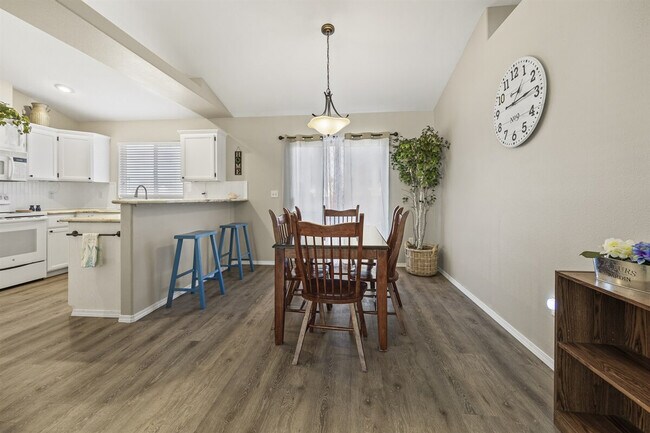 Photo - 7302 Bay Meadows Dr Unidad ID1308976P