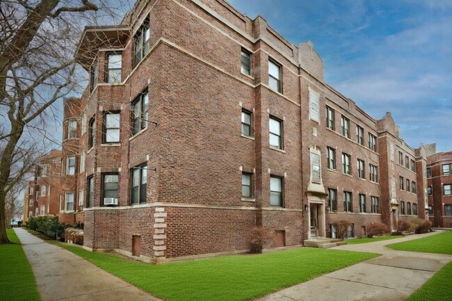 Building Photo - 1355 W Touhy Ave Unit 2N