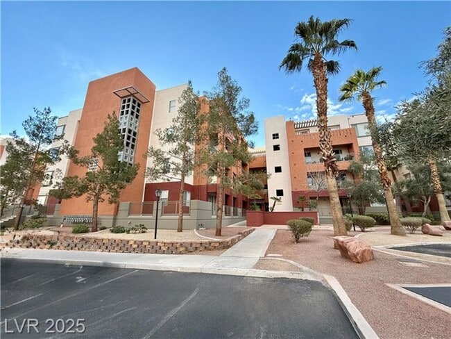 Large Corner Unit in Great Community - Large Corner Unit in Great Community Casa