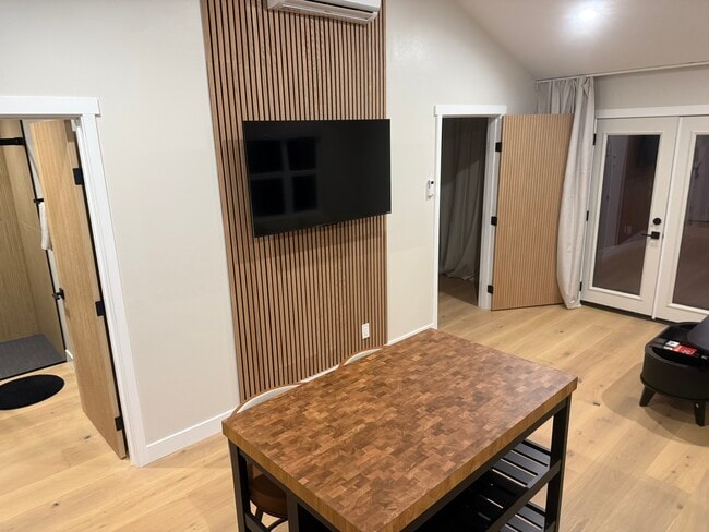 Photo - 26552-26552 Royale Dr