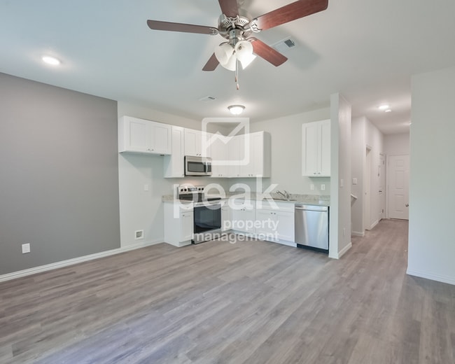 $1450! BEAUTIFUL 2 Bedroom in FORT WORTH!