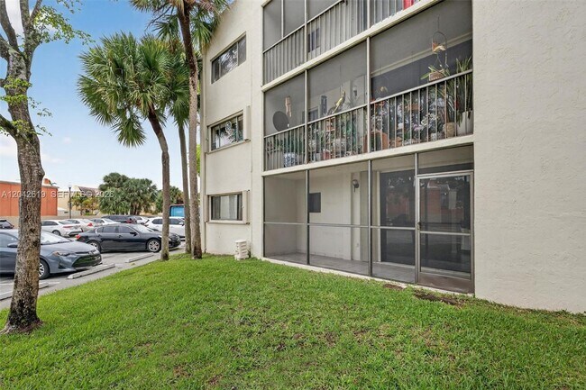 Photo - 8065 SW 107th Ave Unit 106