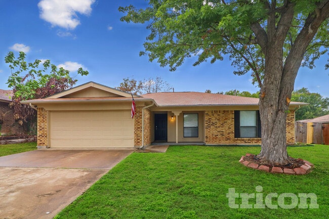Building Photo - 6928 Wicks Trail