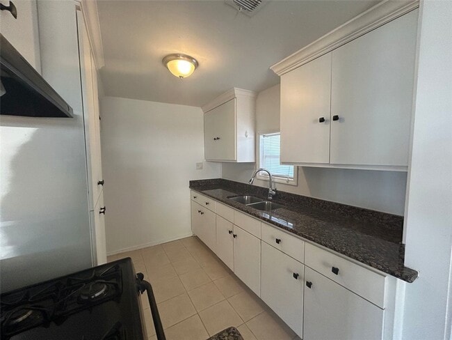 Photo - 3419 Elser St