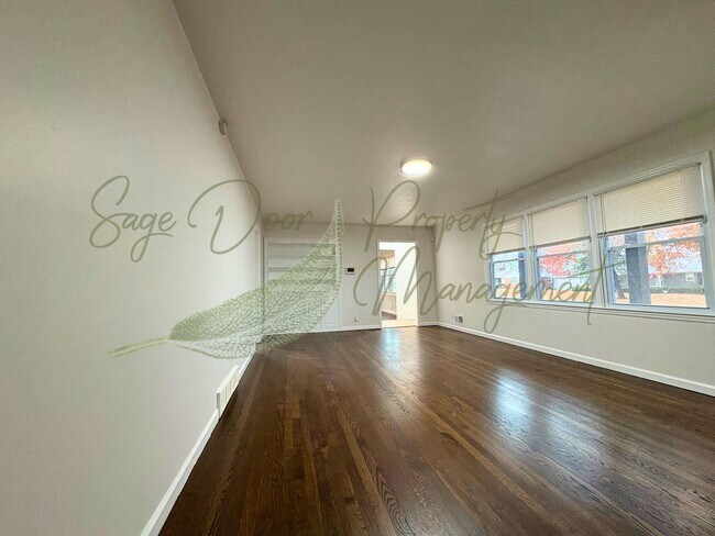 Photo - WELCOME HOME TO COMFORT & STYLE