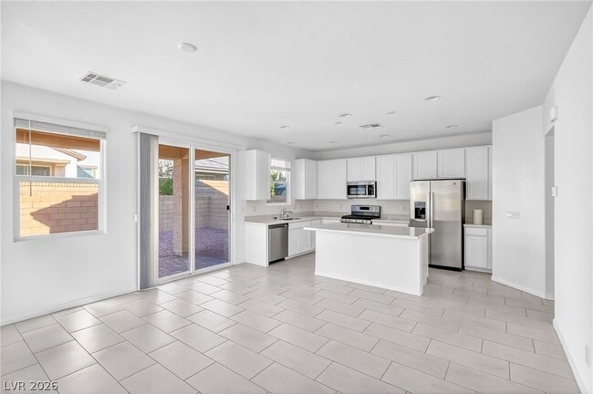 Photo - 10233 S Ullom Dr