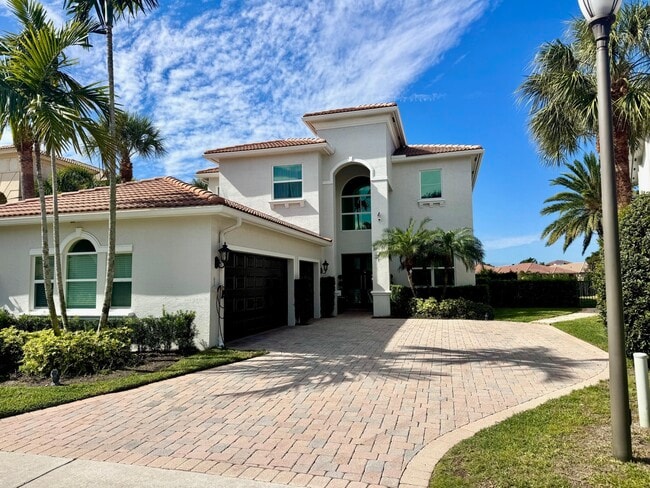 Photo - 107 Via Escobar Way