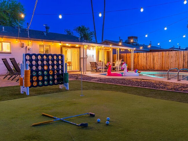 Photo - 7414 E Moreland St