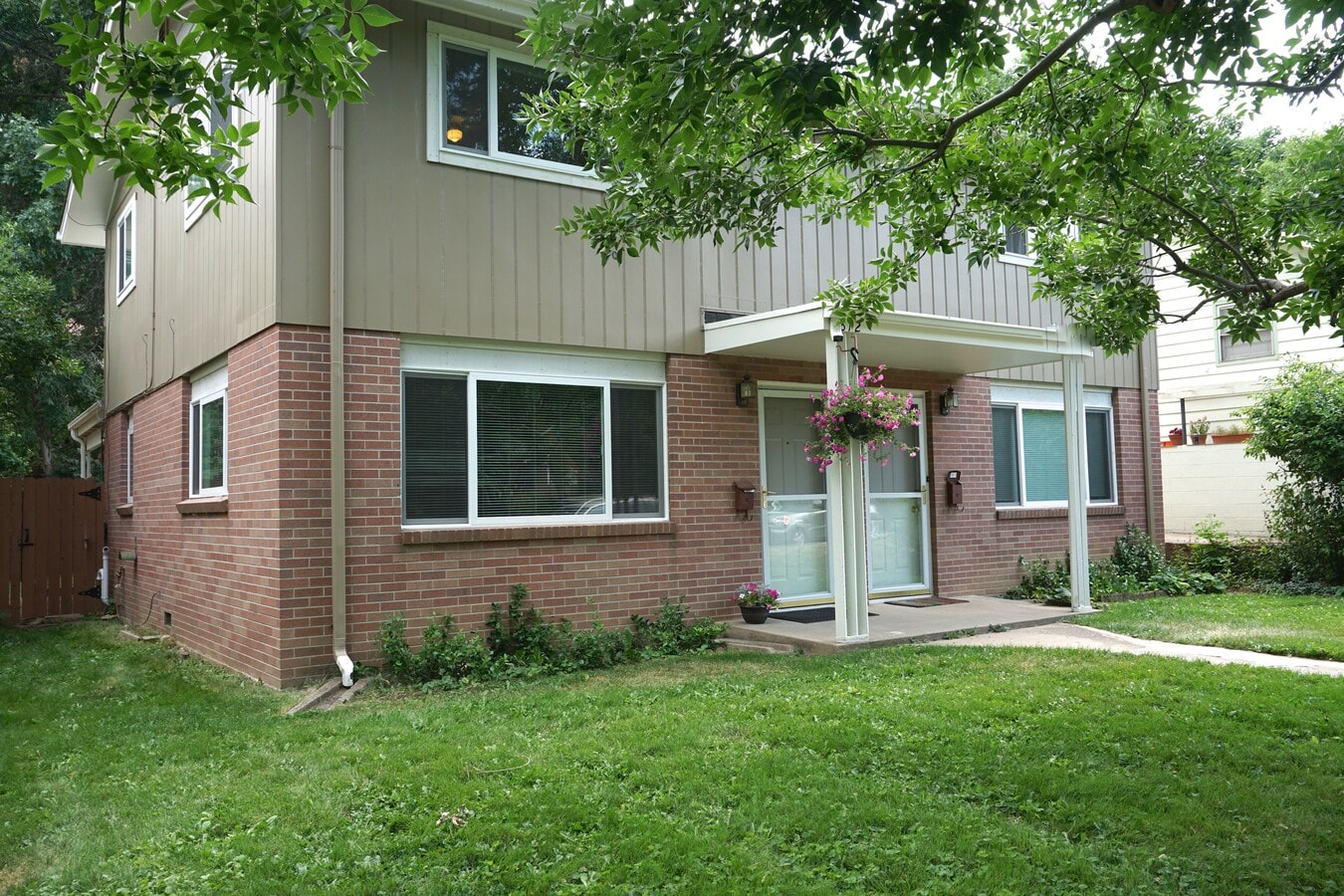 Photo - 812 North St