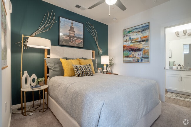 1BR, 1BA - 580SF - Mosaic - Bedroom - Nova River District