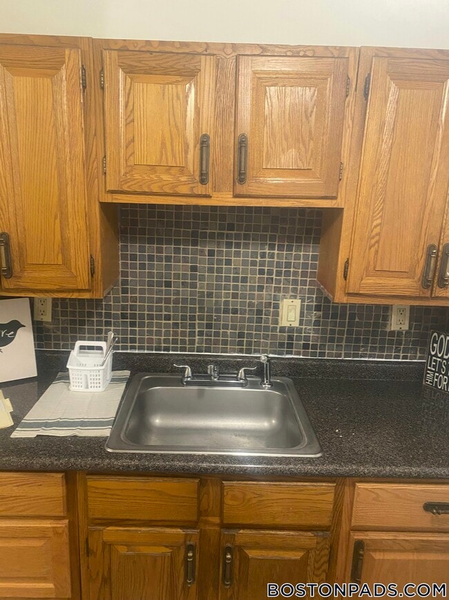 Photo - 252 Putnam Ave Unit A