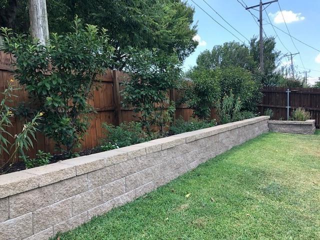 Photo - 5916 Birchhill Rd