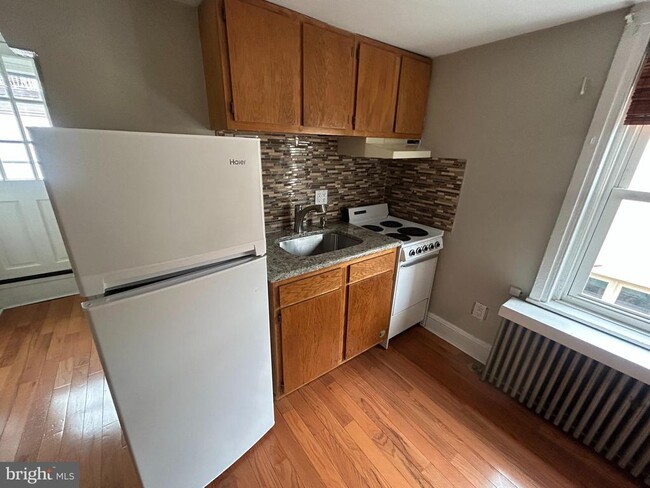 Photo - 120 N 21st St Unit 3B