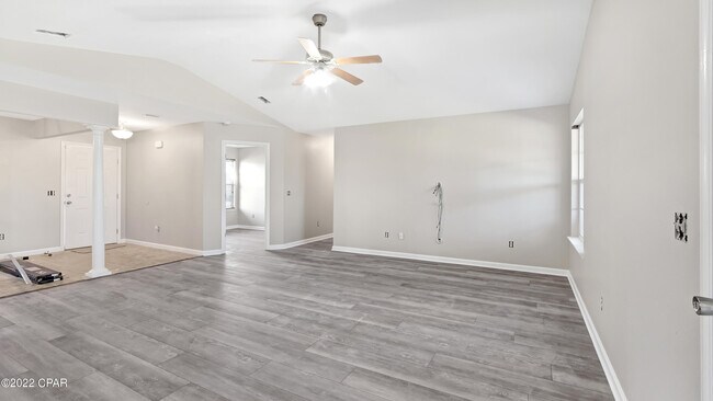 Photo - 7319 Rachel Way