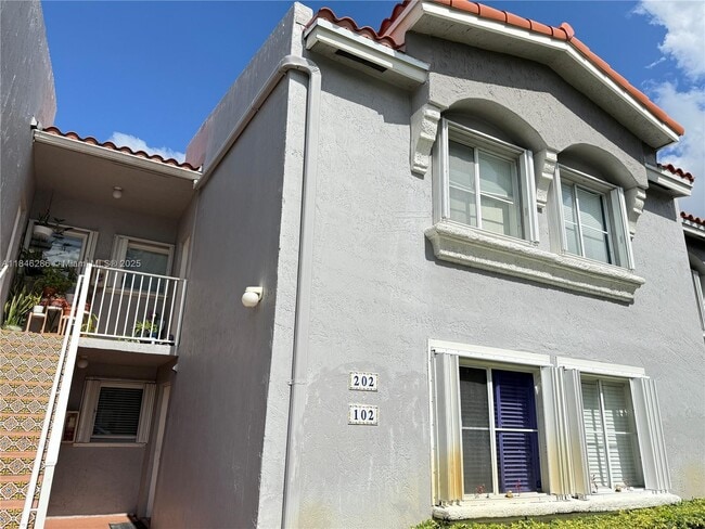 Photo - 4764 NW 114th Ave Unidad 202