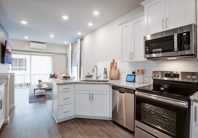 Photo - 8879 SW Elena Ln