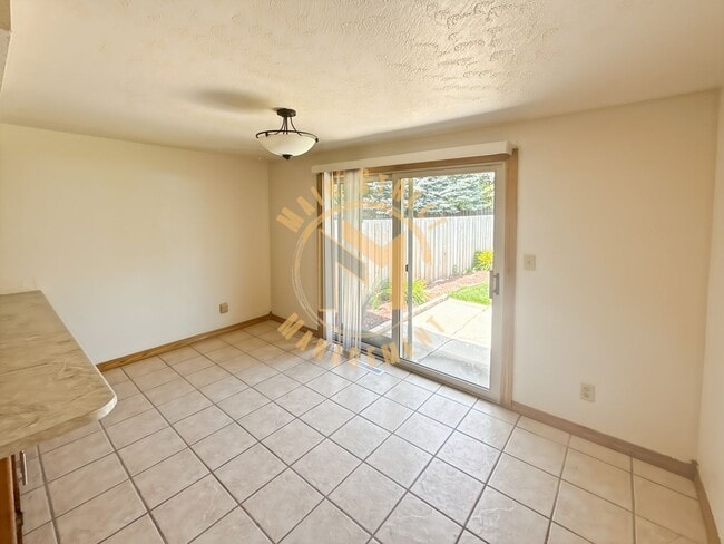 Photo - 2796 Cormier Rd Unit 2796