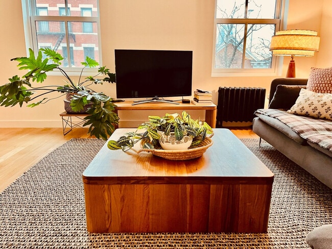 Building Photo - 316 Degraw St Unit ID1285728P