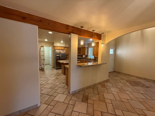 Photo - Beautiful Sunset Terraces Condo for Rent!