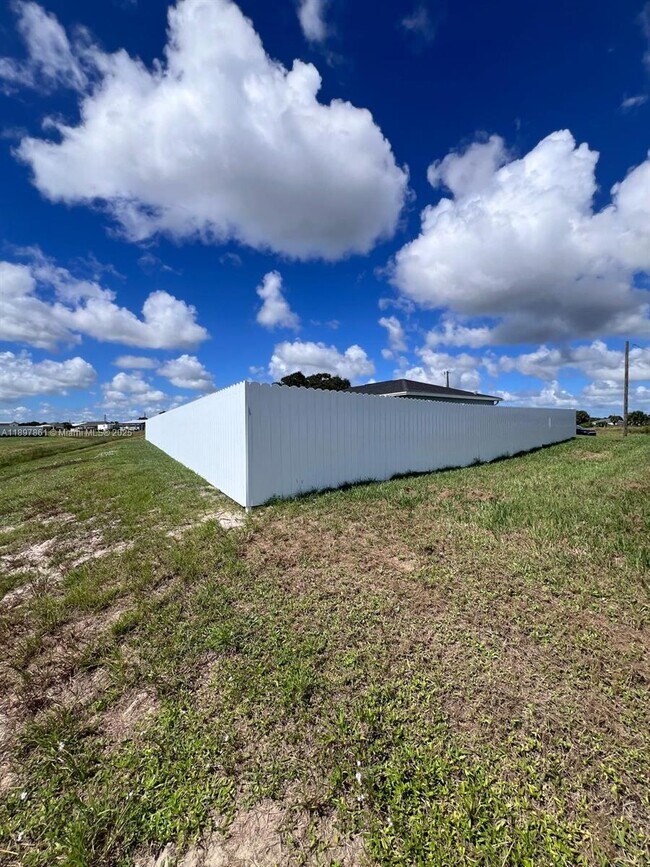 Photo - 1150 Norge Ct