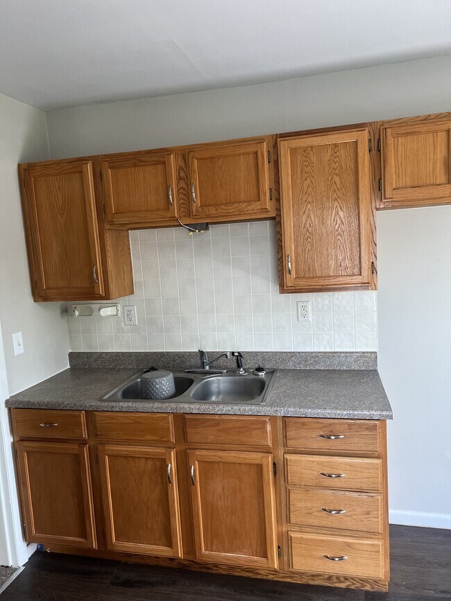 Photo - 219 Seffner Unit 219-1/2