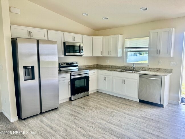 Photo - 1378 Sun Ln
