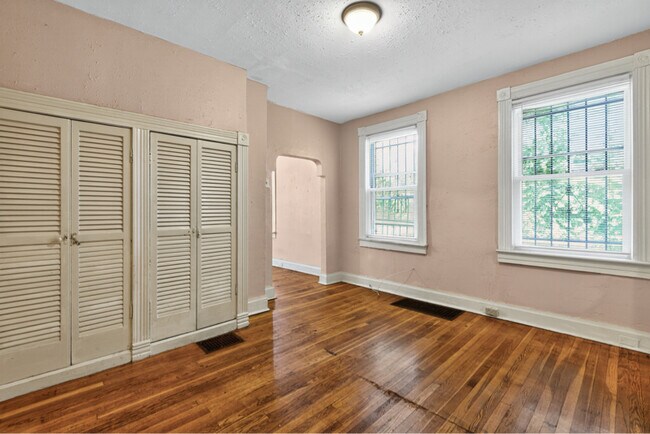 Photo - 5532 Robin Ave