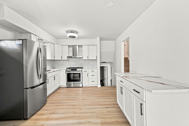 Photo - 9300 Major Ave